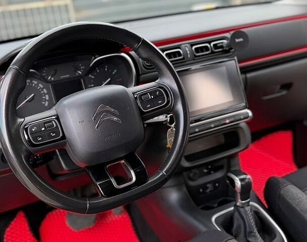 Белый Ситроен С3, объемом двигателя 1.2 л и пробегом 120 тыс. км за 12500 $, фото 25 на Automoto.ua