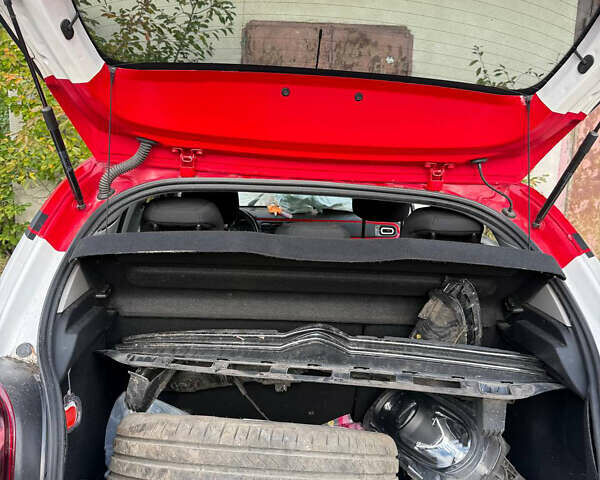 Сітроен С3 2018 у Івано-Франківську на Automoto.ua Білий Сітроен С3, об'ємом двигуна 1.2 л та пробігом 99 тис. км за 4000 $, фото 25 на Automoto.ua