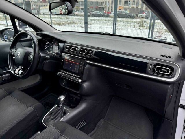 Белый Ситроен С3, объемом двигателя 1.2 л и пробегом 92 тыс. км за 12900 $, фото 20 на Automoto.ua