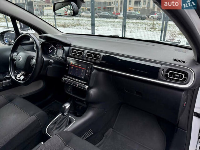 Білий Сітроен С3, об'ємом двигуна 1.2 л та пробігом 92 тис. км за 12900 $, фото 41 на Automoto.ua