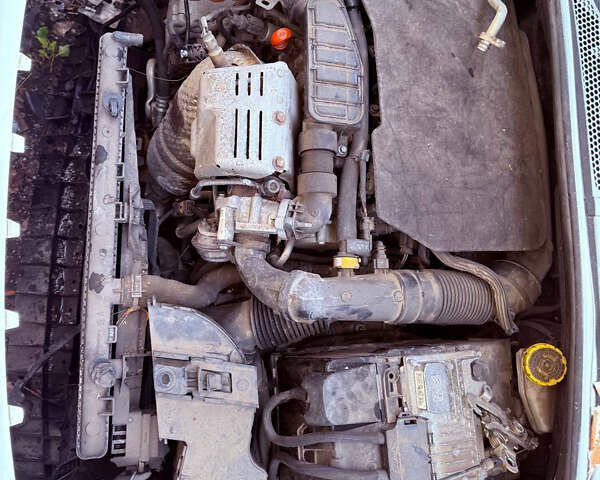 Сітроен С3 2018 у Івано-Франківську на Automoto.ua Білий Сітроен С3, об'ємом двигуна 1.2 л та пробігом 99 тис. км за 4000 $, фото 15 на Automoto.ua