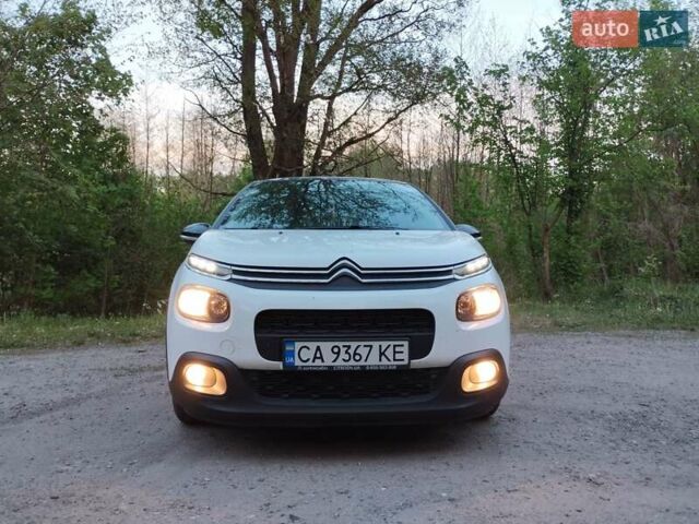 Белый Ситроен С3, объемом двигателя 1.2 л и пробегом 111 тыс. км за 8300 $, фото 15 на Automoto.ua