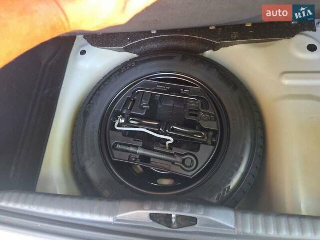 Белый Ситроен С3, объемом двигателя 1.2 л и пробегом 112 тыс. км за 8100 $, фото 4 на Automoto.ua