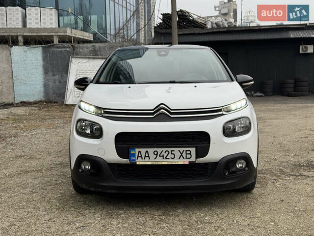 Белый Ситроен С3, объемом двигателя 1.2 л и пробегом 91 тыс. км за 12300 $, фото 1 на Automoto.ua