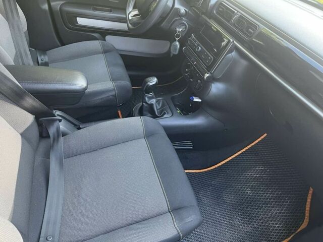 Ситроен С3 2018 в Ахтырке на Automoto.ua Белый Ситроен С3, объемом двигателя 1.2 л и пробегом 60 тыс. км за 10500 $, фото 3 на Automoto.ua