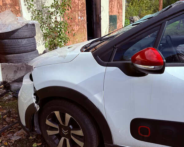 Сітроен С3 2018 у Івано-Франківську на Automoto.ua Білий Сітроен С3, об'ємом двигуна 1.2 л та пробігом 99 тис. км за 4000 $, фото 14 на Automoto.ua