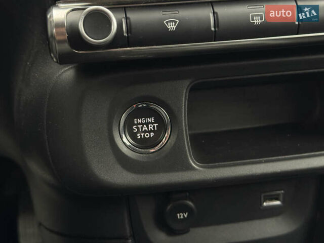 Белый Ситроен С3, объемом двигателя 1.2 л и пробегом 91 тыс. км за 12300 $, фото 19 на Automoto.ua