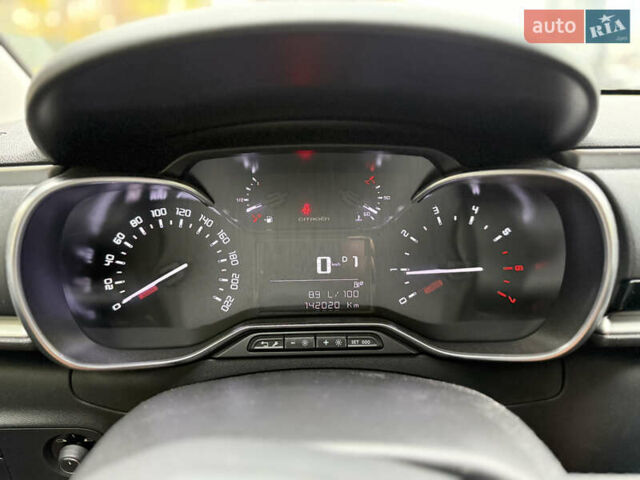 Белый Ситроен С3, объемом двигателя 1.2 л и пробегом 142 тыс. км за 12000 $, фото 9 на Automoto.ua