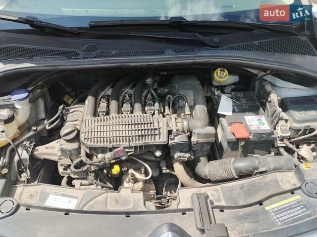 Белый Ситроен С3, объемом двигателя 1.2 л и пробегом 112 тыс. км за 8100 $, фото 13 на Automoto.ua