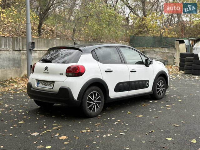 Белый Ситроен С3, объемом двигателя 1.2 л и пробегом 142 тыс. км за 12000 $, фото 3 на Automoto.ua