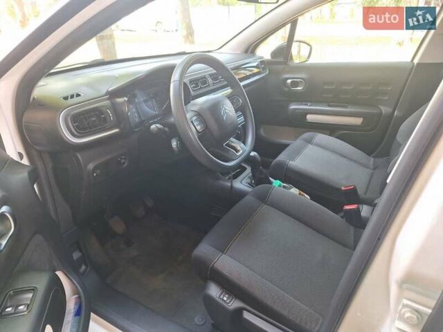 Белый Ситроен С3, объемом двигателя 1.2 л и пробегом 112 тыс. км за 8100 $, фото 2 на Automoto.ua