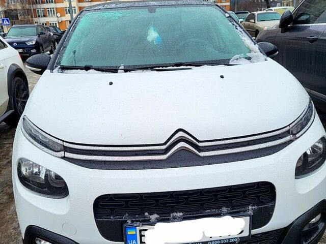 Белый Ситроен С3, объемом двигателя 1.2 л и пробегом 7700 тыс. км за 10300 $, фото 1 на Automoto.ua