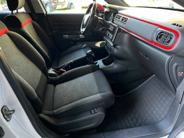 Белый Ситроен С3, объемом двигателя 1.2 л и пробегом 105 тыс. км за 7500 $, фото 18 на Automoto.ua