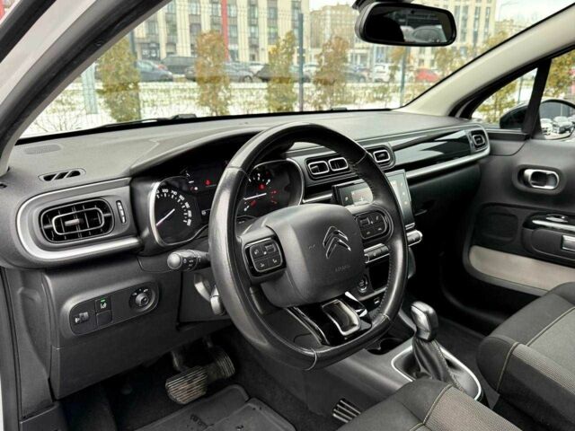 Белый Ситроен С3, объемом двигателя 1.2 л и пробегом 92 тыс. км за 12900 $, фото 9 на Automoto.ua