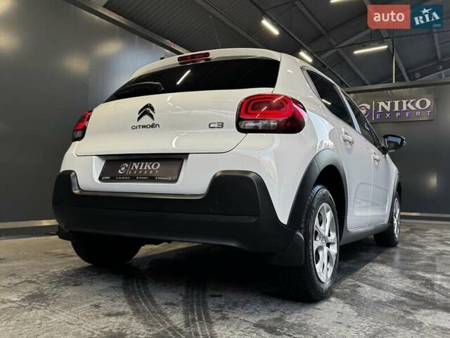 Білий Сітроен С3, об'ємом двигуна 1.2 л та пробігом 68 тис. км за 8700 $, фото 14 на Automoto.ua