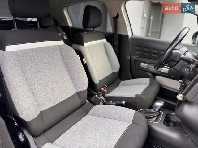 Белый Ситроен С3, объемом двигателя 1.2 л и пробегом 69 тыс. км за 13500 $, фото 56 на Automoto.ua