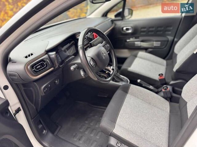 Белый Ситроен С3, объемом двигателя 1.2 л и пробегом 69 тыс. км за 13500 $, фото 37 на Automoto.ua