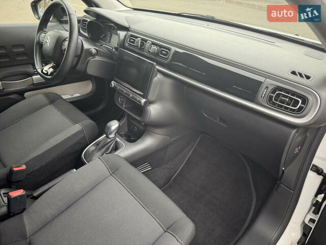 Белый Ситроен С3, объемом двигателя 1.2 л и пробегом 71 тыс. км за 14300 $, фото 18 на Automoto.ua