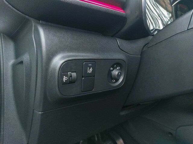 Белый Ситроен С3, объемом двигателя 1.2 л и пробегом 62 тыс. км за 10800 $, фото 19 на Automoto.ua