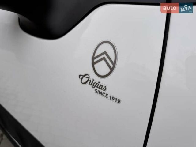 Белый Ситроен С3, объемом двигателя 1.2 л и пробегом 69 тыс. км за 13500 $, фото 21 на Automoto.ua