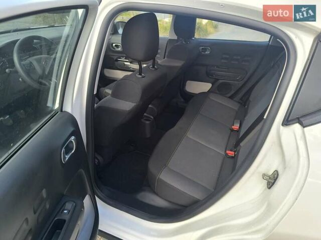 Білий Сітроен С3, об'ємом двигуна 1.2 л та пробігом 19 тис. км за 8692 $, фото 7 на Automoto.ua