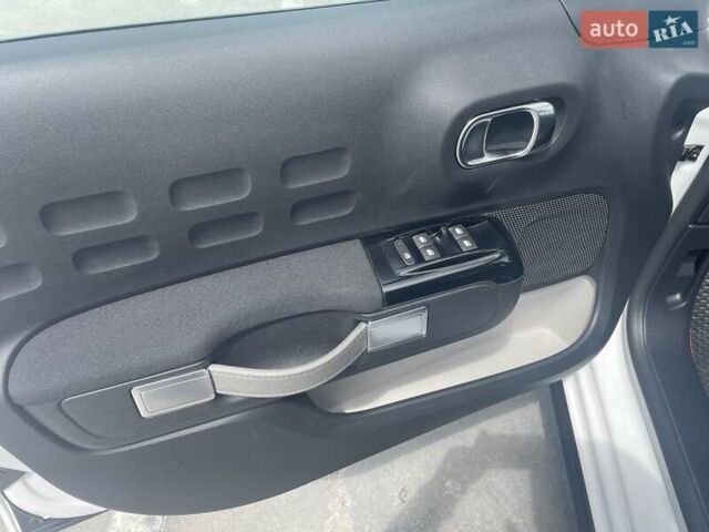 Белый Ситроен С3, объемом двигателя 1.2 л и пробегом 93 тыс. км за 9950 $, фото 7 на Automoto.ua