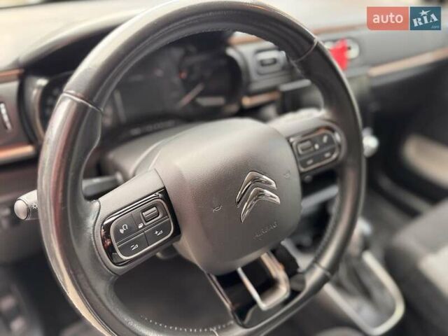 Белый Ситроен С3, объемом двигателя 1.2 л и пробегом 69 тыс. км за 13500 $, фото 41 на Automoto.ua