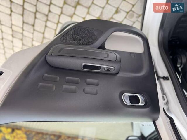 Белый Ситроен С3, объемом двигателя 1.2 л и пробегом 69 тыс. км за 13500 $, фото 50 на Automoto.ua