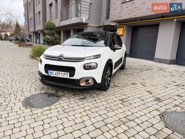 Белый Ситроен С3, объемом двигателя 1.2 л и пробегом 69 тыс. км за 13500 $, фото 3 на Automoto.ua