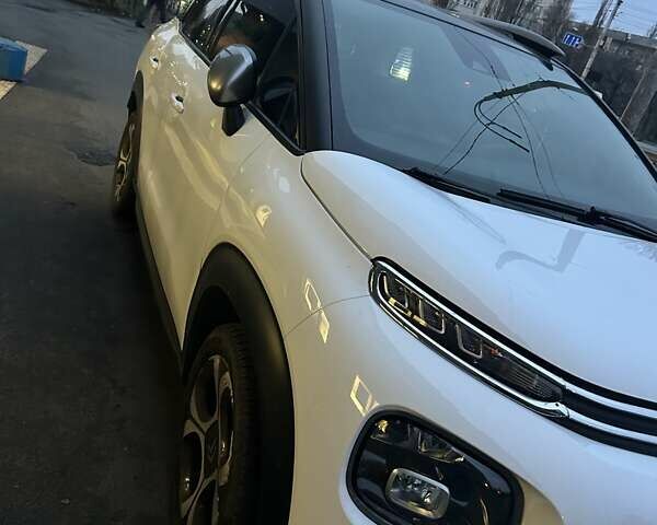 Белый Ситроен С3, объемом двигателя 1.2 л и пробегом 114 тыс. км за 16700 $, фото 4 на Automoto.ua