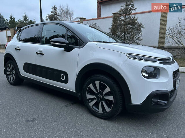 Белый Ситроен С3, объемом двигателя 1.2 л и пробегом 73 тыс. км за 14000 $, фото 4 на Automoto.ua
