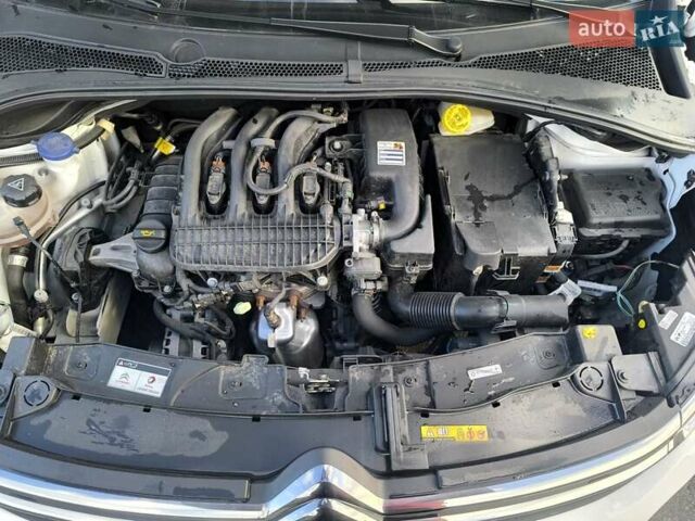 Білий Сітроен С3, об'ємом двигуна 1.2 л та пробігом 19 тис. км за 8692 $, фото 8 на Automoto.ua