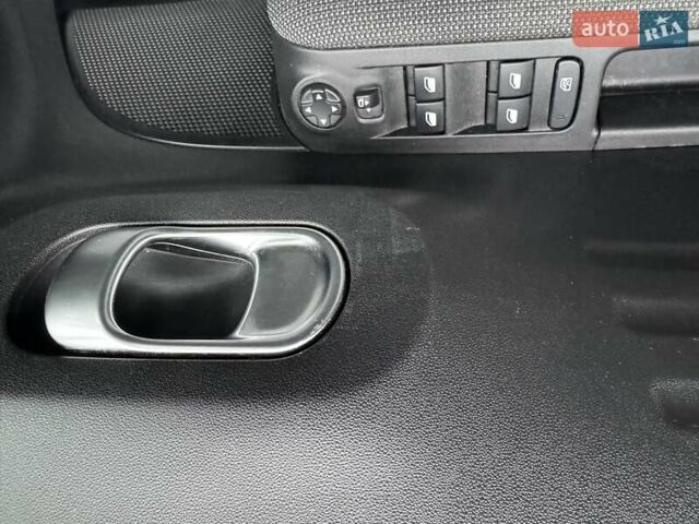 Белый Ситроен С3, объемом двигателя 1.2 л и пробегом 113 тыс. км за 13500 $, фото 7 на Automoto.ua