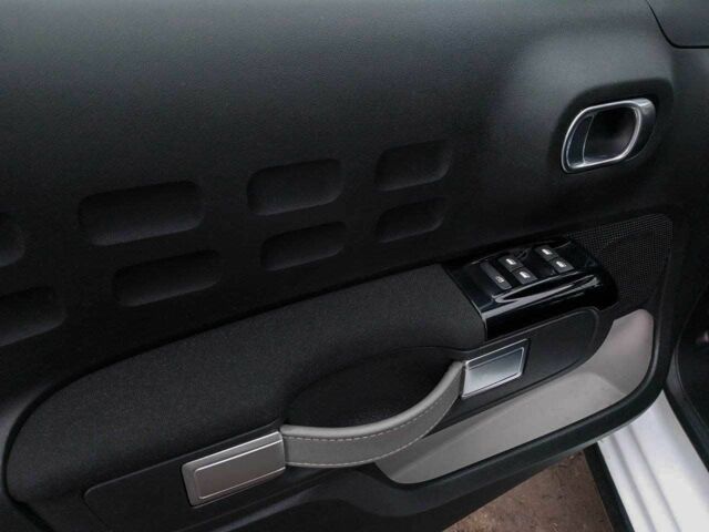 Белый Ситроен С3, объемом двигателя 1.2 л и пробегом 62 тыс. км за 10800 $, фото 21 на Automoto.ua