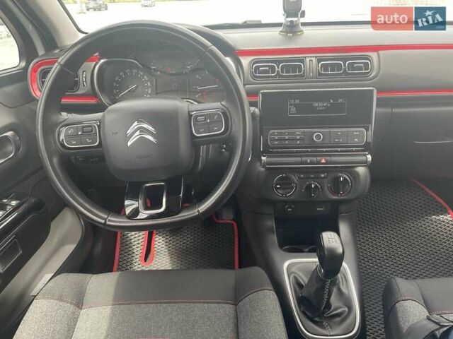 Белый Ситроен С3, объемом двигателя 1.2 л и пробегом 93 тыс. км за 9950 $, фото 6 на Automoto.ua