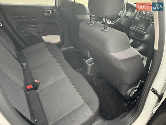 Белый Ситроен С3, объемом двигателя 1.2 л и пробегом 71 тыс. км за 14300 $, фото 16 на Automoto.ua