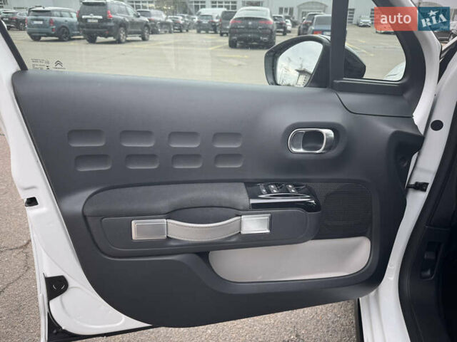 Белый Ситроен С3, объемом двигателя 1.2 л и пробегом 71 тыс. км за 14300 $, фото 13 на Automoto.ua