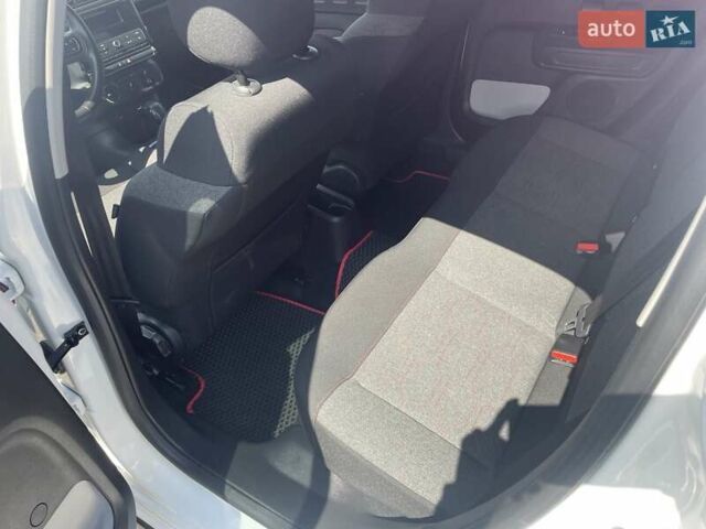 Белый Ситроен С3, объемом двигателя 1.2 л и пробегом 93 тыс. км за 9950 $, фото 11 на Automoto.ua