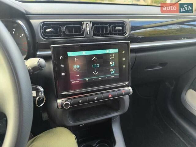 Білий Сітроен С3, об'ємом двигуна 1.2 л та пробігом 19 тис. км за 8692 $, фото 11 на Automoto.ua