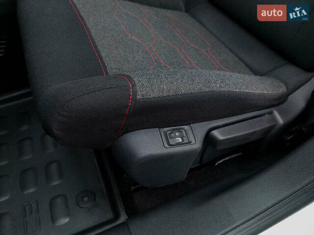 Білий Сітроен С3, об'ємом двигуна 1.2 л та пробігом 62 тис. км за 10800 $, фото 32 на Automoto.ua