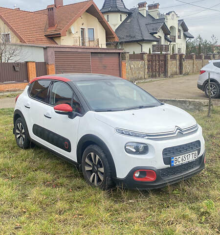 Белый Ситроен С3, объемом двигателя 1.2 л и пробегом 126 тыс. км за 10800 $, фото 1 на Automoto.ua