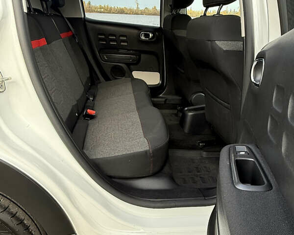 Ситроен С3 2019 в Днепре (Днепропетровске) на Automoto.ua Белый Ситроен С3, объемом двигателя 1.2 л и пробегом 47 тыс. км за 14500 $, фото 20 на Automoto.ua