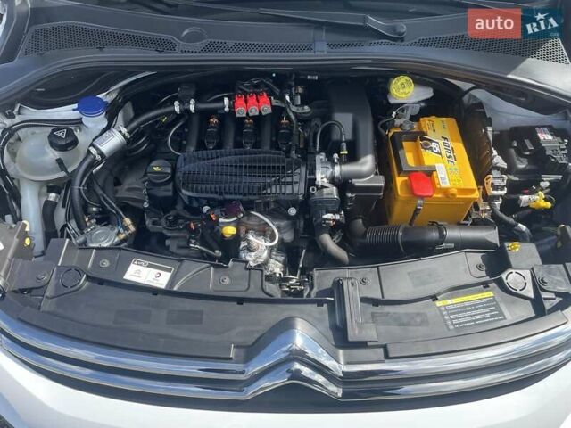 Белый Ситроен С3, объемом двигателя 1.2 л и пробегом 93 тыс. км за 9950 $, фото 12 на Automoto.ua