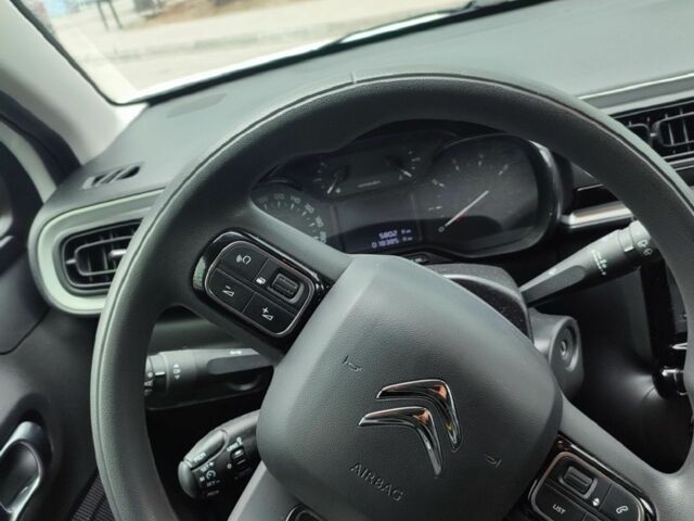 Белый Ситроен С3, объемом двигателя 1.2 л и пробегом 18 тыс. км за 11500 $, фото 3 на Automoto.ua