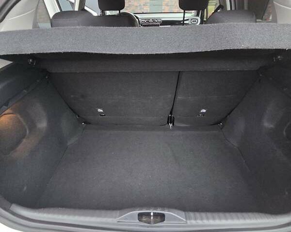 Белый Ситроен С3, объемом двигателя 1.2 л и пробегом 82 тыс. км за 16500 $, фото 24 на Automoto.ua