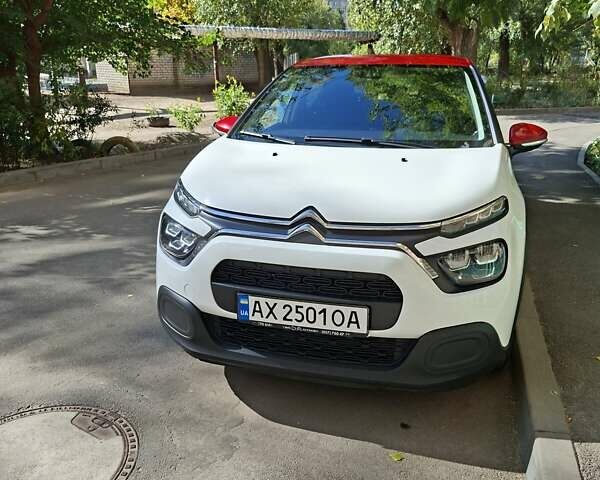 Білий Сітроен С3, об'ємом двигуна 1.2 л та пробігом 136 тис. км за 11000 $, фото 2 на Automoto.ua