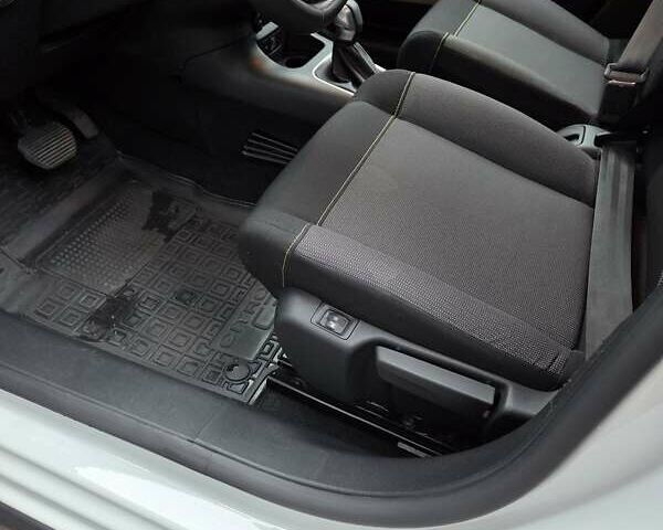 Белый Ситроен С3, объемом двигателя 1.2 л и пробегом 82 тыс. км за 16500 $, фото 15 на Automoto.ua