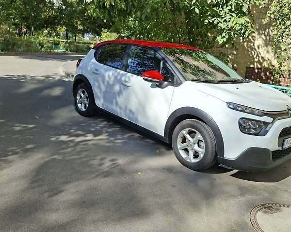 Білий Сітроен С3, об'ємом двигуна 1.2 л та пробігом 136 тис. км за 11000 $, фото 4 на Automoto.ua