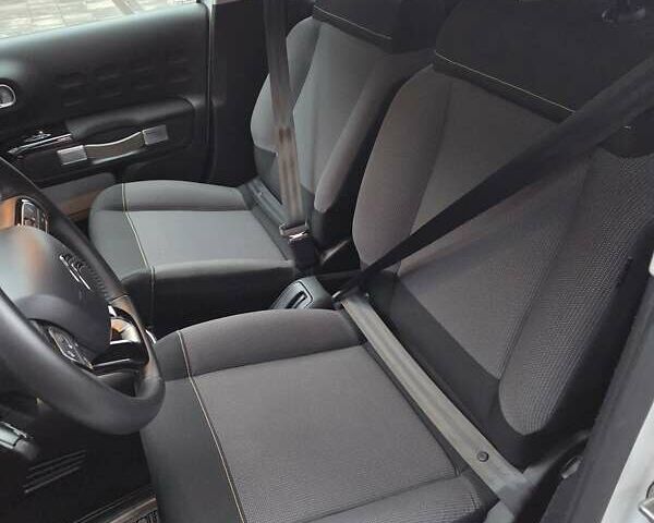 Белый Ситроен С3, объемом двигателя 1.2 л и пробегом 82 тыс. км за 16500 $, фото 18 на Automoto.ua