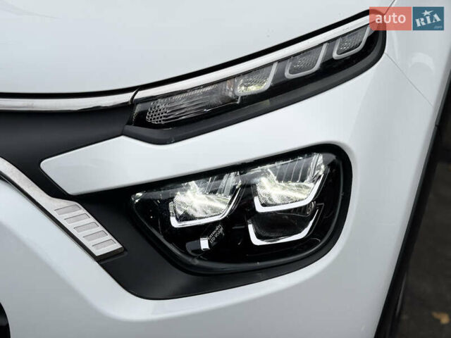 Белый Ситроен С3, объемом двигателя 1.2 л и пробегом 70 тыс. км за 11299 $, фото 5 на Automoto.ua